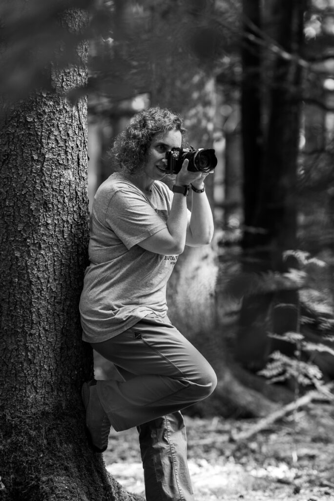 Beate vom fotoFISCHERei, Familienfotografin aus Oppenheim, im natürlichen Portrait
